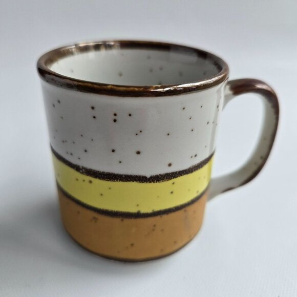 Vintage Hearthside Buffet Ware No. 555 Japan Speckled Ceramic Mug With Yellow & - Picture 7 of 16